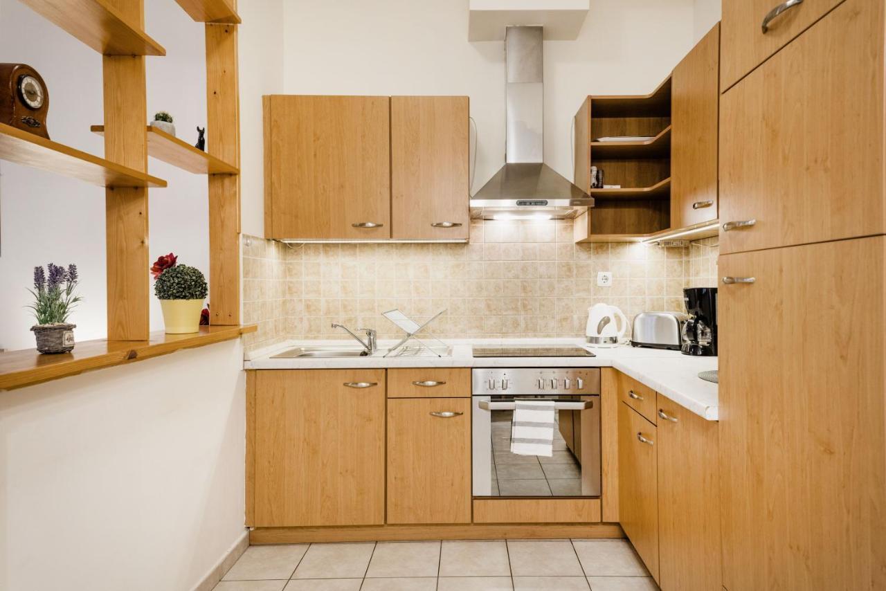 Downtown Charm With Balcony And Garden View Apartment บูดาเปสต์ ภายนอก รูปภาพ